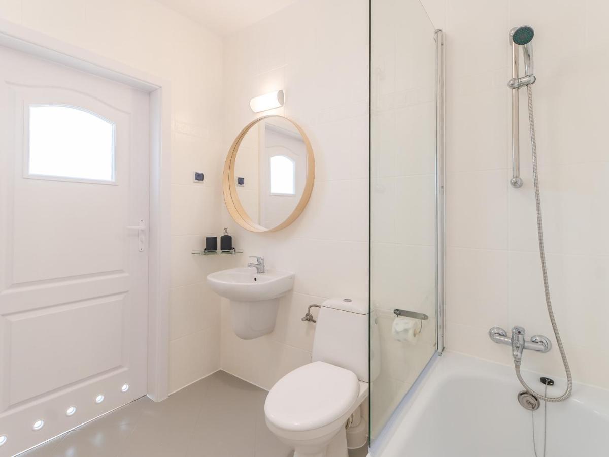 Apartamenty Lighthouse - Jantar 20 Kołobrzeg Exteriör bild